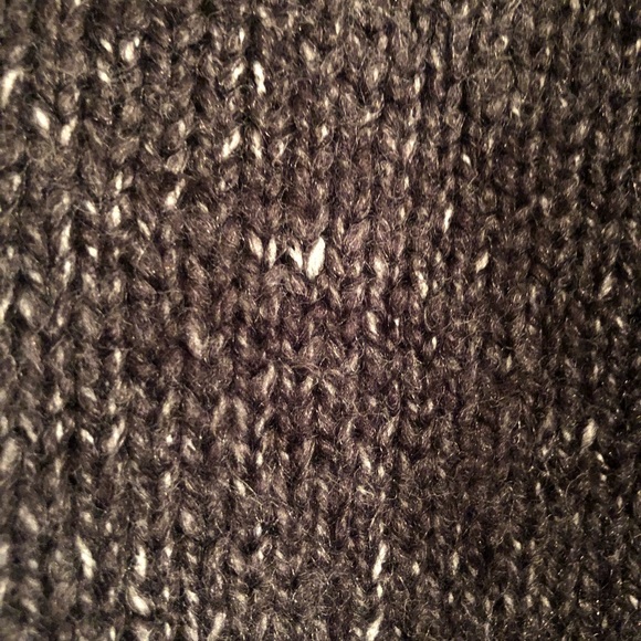 ❤️NWT MICHAEL STARS Black Color Block Sweater - Picture 6 of 7